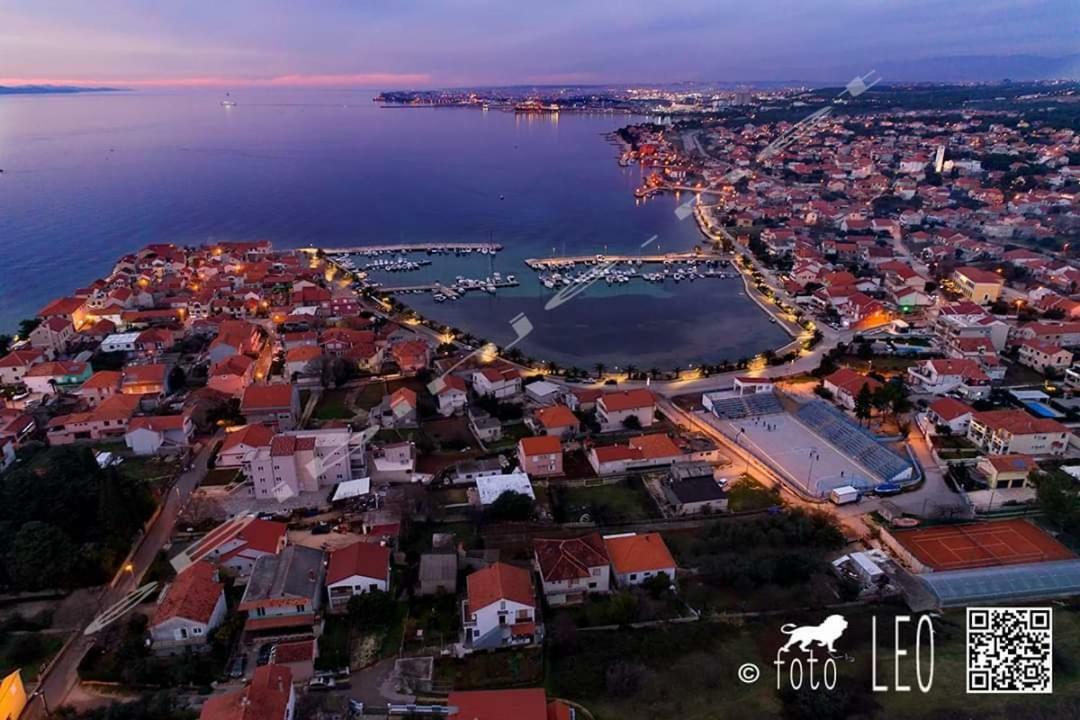 Floyd Appartement Bibinje Buitenkant foto